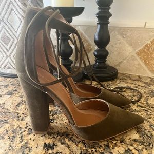 Shoe Republic LA olive green block heel